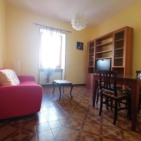 Due Finestre Sul Cortile Ξενοδοχείο Νόβι Λίγκουρε Εξωτερικό φωτογραφία